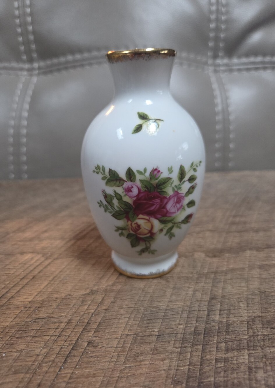Vintage Royal Albert Old Country Roses Mini Bud Vase Fine Bone China England 1K